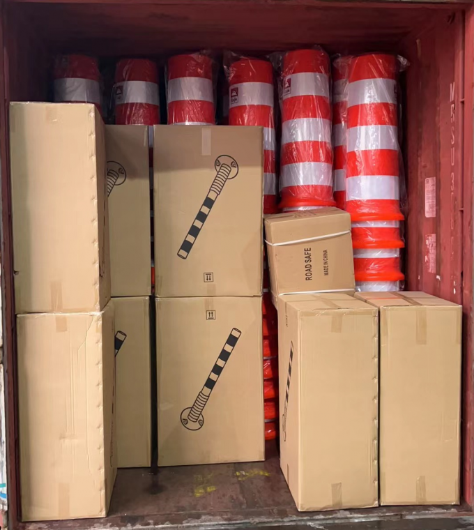 75 सेमी बाहरी सड़क सुरक्षा चेतावनी टिकाऊ पु प्लास्टिक यातायात चेतावनी पोस्ट 21