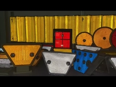 रेखांकन रक्षक का प्रयोग लाल रंग में किया जाता है