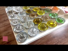 ग्लास रोड स्टड