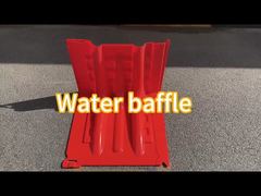 पानी अवरोध बाड़ जोड़ना