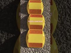 प्लास्टिक रोड स्टड कई प्रकार के, चौकोर, सस्ते, काले प्रकार