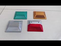 रोड स्टड