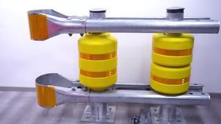 डब्ल्यू बीम हाईवे रेलिंग सुरक्षा बाधा