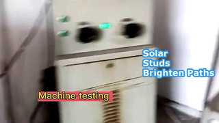 IL300 143mm रोड स्टड